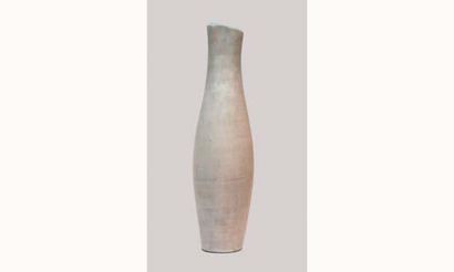 null Georges JOUVE 1889-1964. 
Vase en céramique en forme de bouteille à col resserré,...