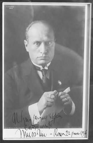 null SECONDE GUERRE MONDIALE
Benito MUSSOLINI (1883-1945), le leader du fascisme...