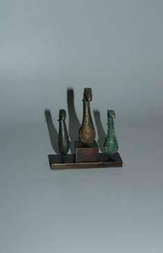 null HAN (206 av. J.C. - 220 ap. J.C.)
Trois fibules.
En bronze.
H : 4.5 cm