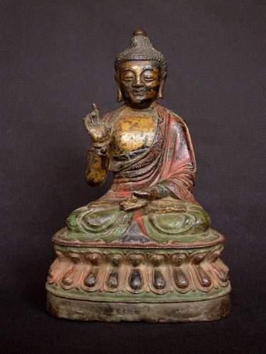 null T'SING (XVIIIe siècle)
Bouddha sino-tibétain assis sur un socle lotiforme.
En...