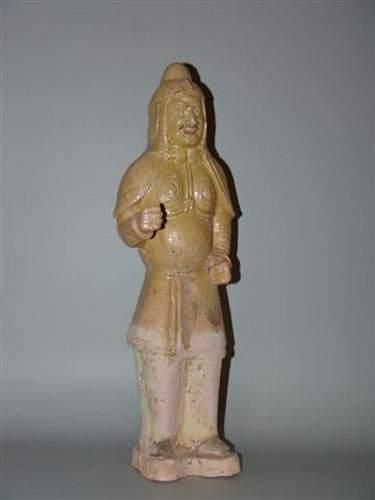 SUI (589 - 618 ap. J.C.)
Guerrier debout,...
