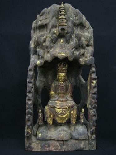 MING (1368 - 1643 ap. J.C.)
Bodhisattva représenté...