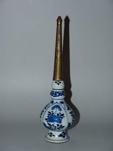 MING (1368 - 1643 ap. J.C.)
Vase monté d'un...