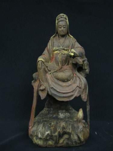 MING (1368 - 1643 ap. J.C.)
Kwanin assise...