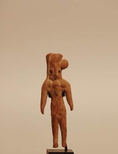 null MEHRGARH (3000 - 2600 av. J.C.)
Idole debout, les bras le long du corps.
En...