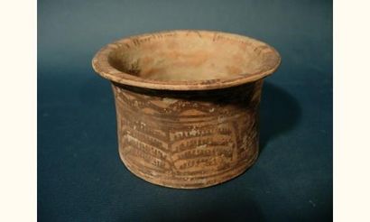 HARAPPA (2500 - 2000 av. J.C.) Vase en terre...