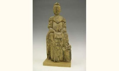 null MING (1368 - 1643 ap. J.C.)
Matriarche assise sur son siège en bois sculpté.
H...