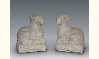 null HAN (206 av. J.C. - 220 ap. J.C.)
Deux béliers en pierre grise.
(Reprise aux...