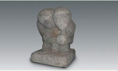 null MING (1368 - 1643 ap. J.C.)
Deux singes en pierre grise. 
H : 35 cm L : 24 cm...
