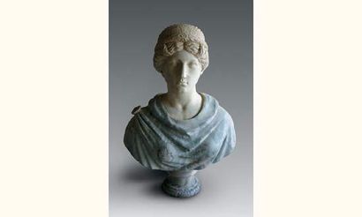 null Buste d'Impératrice Romaine coiffée d'une tiare dans le goût de l'Antique, XIXe...