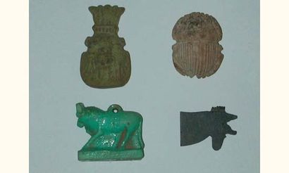 null EGYPTE
Divers objets. Epoques variées. Amulettes et fragments divers.