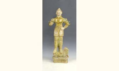 null TANG (618 - 907 ap. J. C. )
Lokapala gardien surmontant un buffle, personnifiant...