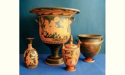 null Ensemble de vases 

Grande Grèce
IVe - IIIe siècle av. J.C.