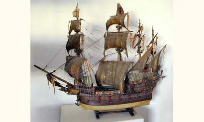 null Grande maquette contemporaine d'une caravelle 

en bois peint, quatre-mâts,...
