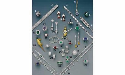 null 1. BAGUE diamants, en or (11/14000)
2.BRACELET RUBAN, en or et diamants (15/18000)
3.PENDANTS...