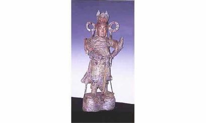 null Gardien de temple " WEI-TUO " en bois sculpté à traces de polychromie.
Dynastie...
