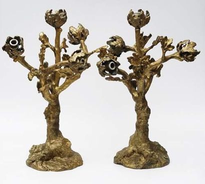 null Henri GODET (1863-1937)
Paire de candélabres en forme d'arbres à quatre bras...