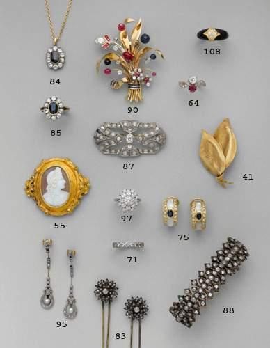 null Bracelet ruban en argent et alliage d'or 585‰, articulé de motifs stylisant...