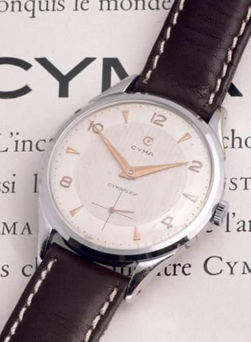 null CYMA (Cymaflex), vers 1950
Montre à grande ouverture des années 50 chromée,...