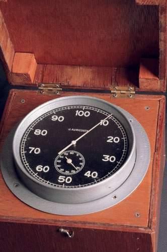 null J. AURICOSTE
(Chronomètre de Marine), vers 1960
Exceptionnel et rare chronomètre...