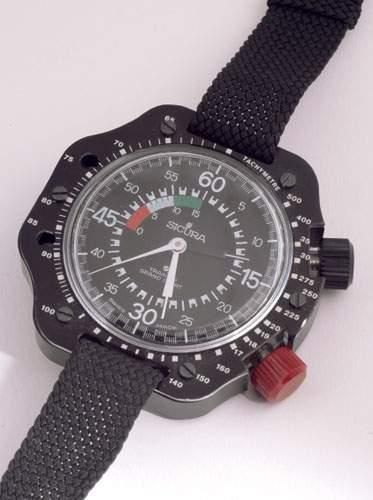 null SICURA (Chronomètre Training Aviation), vers 1980
Amusant chronomètre de bras...