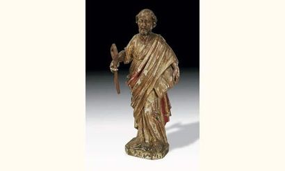 Saint Pierre en bois sculpté, doré et polychromé....