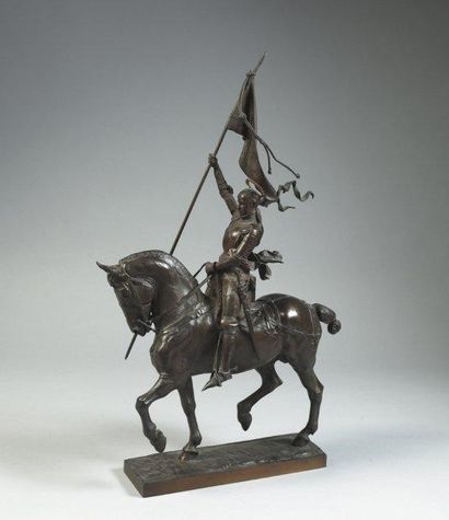 Emmanuel FREMIET (1824 1910) Jeanne d'Arc Epreuve en bronze ciselé et patiné, signé...
