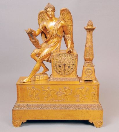 null PENDULE "L'Allégorie des Arts" en bronze doré. Epoque Restauration. 63 x 46,5...