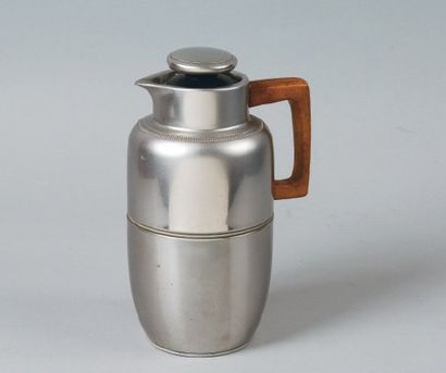 HERMES Paris Broc-thermos en métal chromé poli, prise en porc.