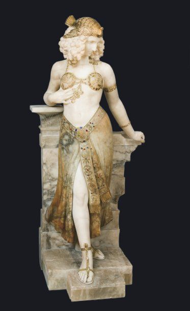 Giuseppe GAMBOGI (XIX-XXème siècle) Jeune égyptienne. Sculpture en marbre blanc et...