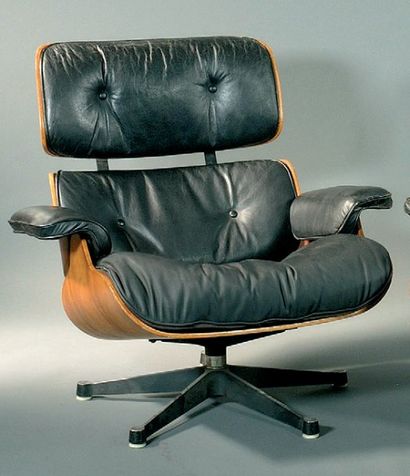 CHARLES (1907-1978) ET RAY (1912-1988) EAMES LOUNGE CHAIR MODÈLE 670, 1956 Edition...