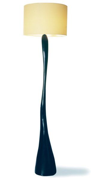 JACQUES JARRIGE LAMPADAIRE, 1996 Frêne sculpté teinté noir verni. H : 190 cm.