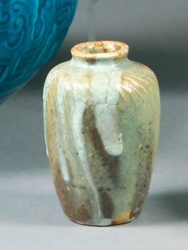 HOENTSCHEL Georges (1855-1915). Vase en grès à corps ovoïde épaulé et souligné de...