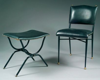 ADNET Jacques (1900-1984). Attribué à. Suite de trois chaises et un tabouret en métal...