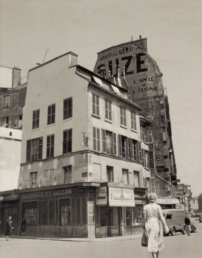 null PARIS Boucherie du Dragon, (coin rue du Dragon, rue du Four), ca. 1940. Tirage...