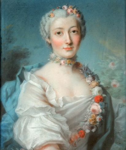 École FRANÇAISE du XVIIIe siècle Femme de qualité en Flore Pastel sur papier (mouillure)...