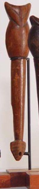 null Belle collection de sifflet-flûte en bois sculpté et patiné BOBO, BURKINA FASSO....