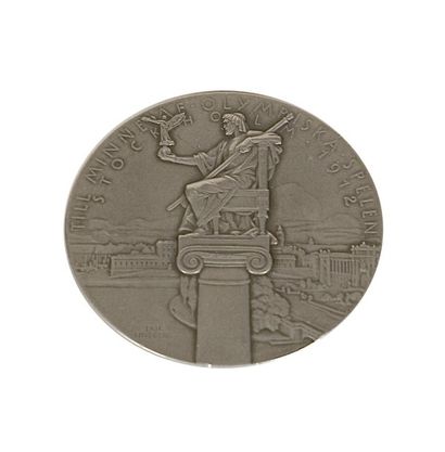 JEUX OLYMPIQUES 1912. Stockholm, Médaille de participant en bronze argenté. Diam....
