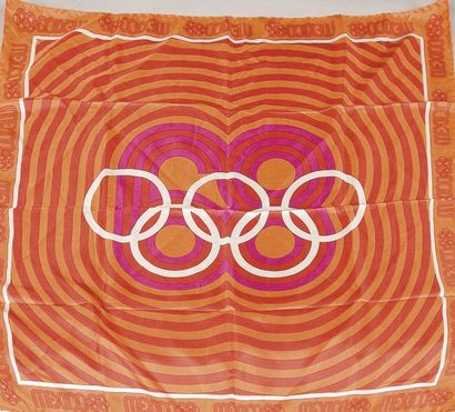 JEUX OLYMPIQUES Foulard de soie commémoratif des Jeux Olympiques de Mexico 1968....
