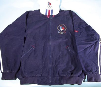 JEUX OLYMPIQUES Blouson Adidas de l'équipe de France Olympique porté par Daniel Senet...