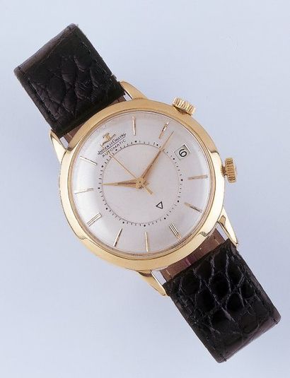 JAEGER LECOULTRE MEMOVOX. BELLE MONTRE DE POIGNET en or jaune. Cadran argent mat,...