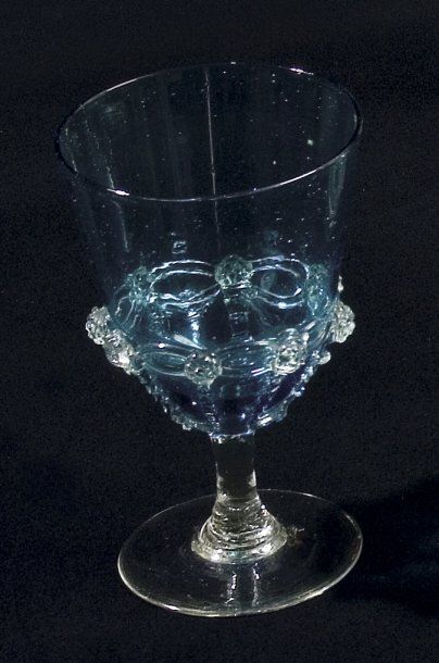 null Verre à jambe Venise, Murano, fin du XIXe siècle. Verre à jambe en verre bleu...