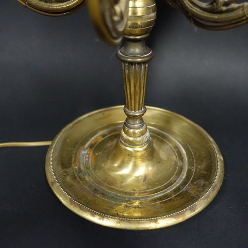 Lampe bouillotte moderne de style Louis XVI en bronze à cinq bras de lumière, ab&hellip;