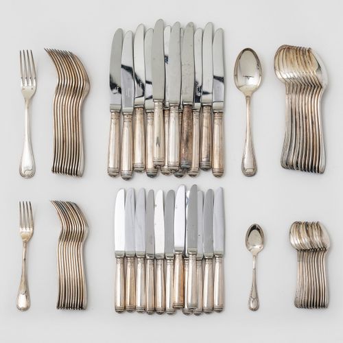 Tafelbesteck Silver plated. Twelve dinner forks, twelve dinner knives, twelve di&hellip;