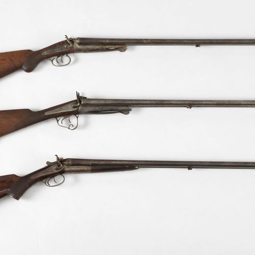 Null Trois fusils de chasse à double canons juxtaposés, XIXe s

Dont deux à perc&hellip;