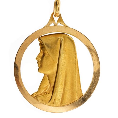 Null Médaille de baptême ajourée à l'image de la Vierge

Or 750, D 3 cm, 4 g
