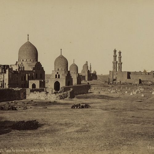 Null Pascal Sébah (1823 -1886)

5 vues d'Egypte dont le sphinx, scène de rue ani&hellip;