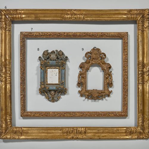Null France, époque Louis XIV 
Baguette en bois sculpté et doré
à beau décor Bér&hellip;