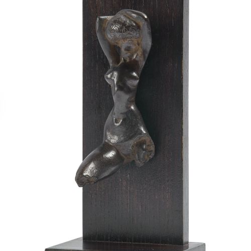 Null Pablo GARGALLO 1881-1934
Petite faunesse étendue - 1906
Bronze à patine bru&hellip;