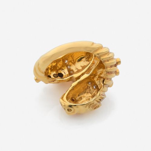 Null ZOLOTAS 
Bague
En or jaune 18k figurant deux têtes de félins affrontées et &hellip;